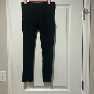 Lululemon leggings with pockets, size 8